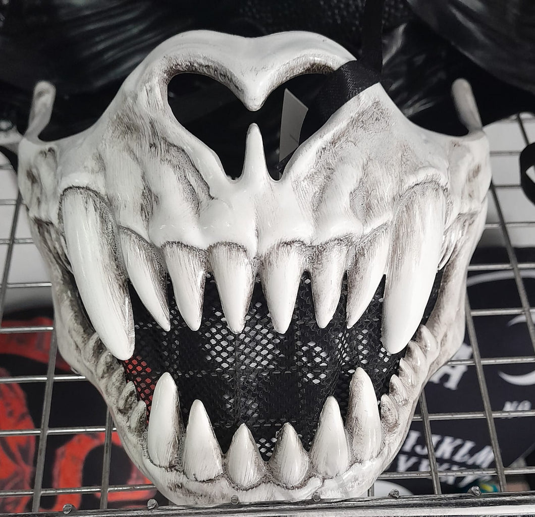 Masks various