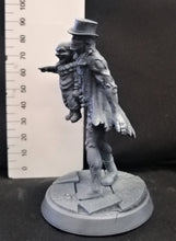 FIGURINE: Zombie